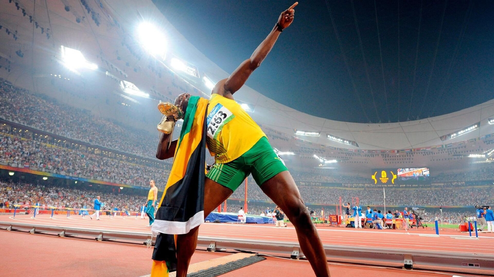 “胡利安·门德斯:阿根廷美洲狮队的强力后卫,未来发展潜力巨大”